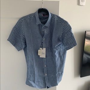 Men’s untuckit shirt